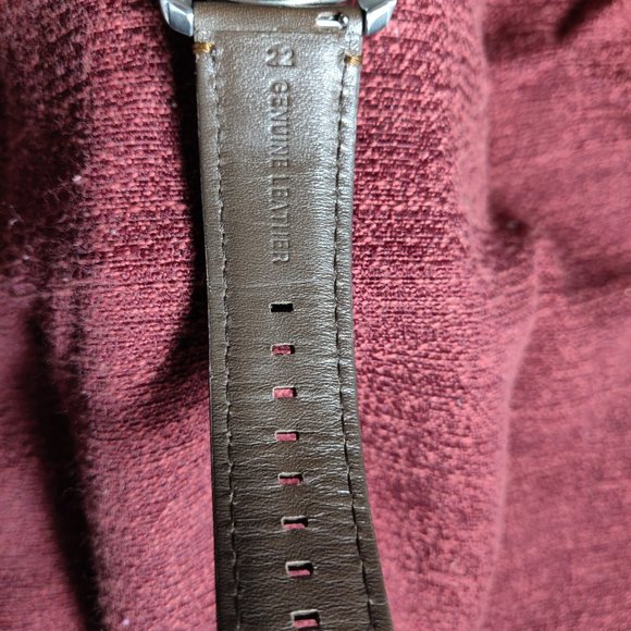 Amaze-Zing (B1) Sale!!: SP#16 Fossil Stylish Chrono Watch - Picture 6 of 7